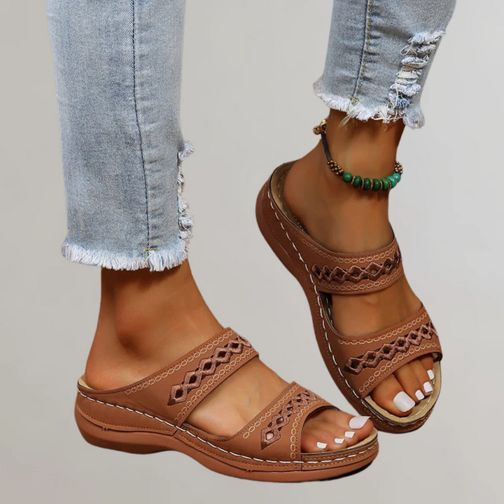 Clara | Elegantiškos ortopedinės sandalai