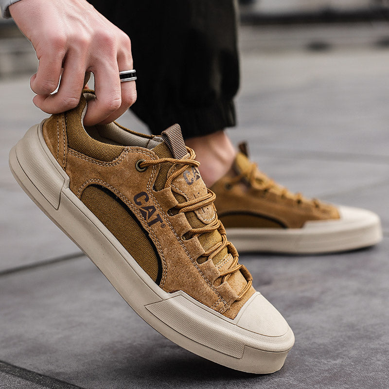 UrbanEdge - Leather Sneakers